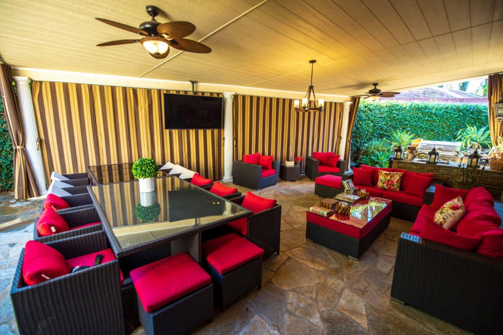 Outdoor Lounge Crosspointer recovery los angeles drug and alcohol detox and rehab facility Los Angeles